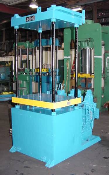 50 Ton, Wabash, 34" x 31" up-acting, 4-post, 50" daylight, 24" stroke, hydraulic unit, no controls, #877 - Image 1
