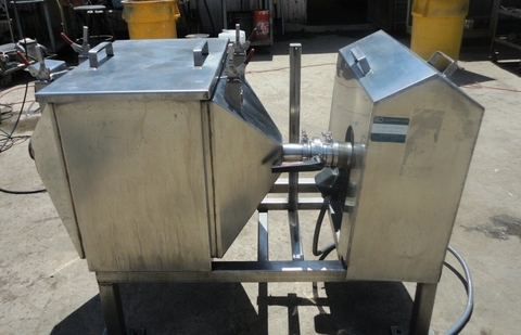 Terra-Aqua #2001-MFD, Hepa Filer, Clean Air Blower, Stainless Steel, 5 HP, 350 RPM, 208/230/460 V Blower, 2001 - Image 1