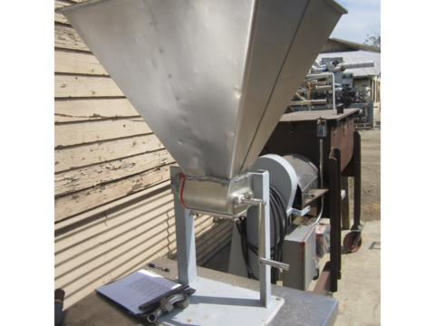 Anderson, Manual Grinder Mill, 5" diameter x 5" L grinding chamber, 21" x 21" x 18" hopper, 7/8" discharge - Image 1
