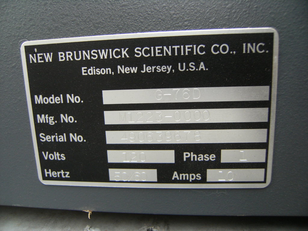 New Brunswick Scientific #G76D, Gyrotory Shaker Bath, 14" x 18" x 7.5" deep, 1/2 diameter Orbit, 0.1-99.9 - Image 2