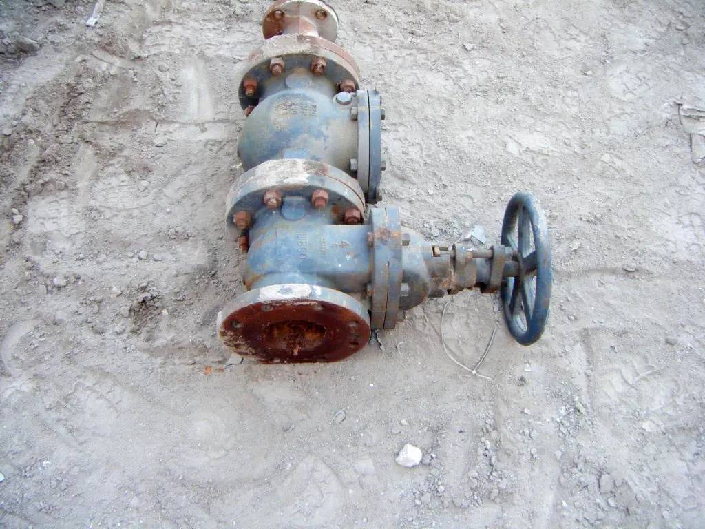 4" Gate Valve - 4" Check Valve - 4" to 2" Reducer - Image 5