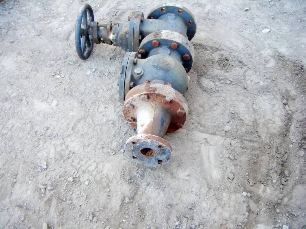 4" Gate Valve - 4" Check Valve - 4" to 2" Reducer - Image 6
