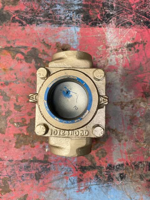 1-1/2" NPT Amot Controls 1-1/2ELCT14005 Cast Iron Valve - Image 9