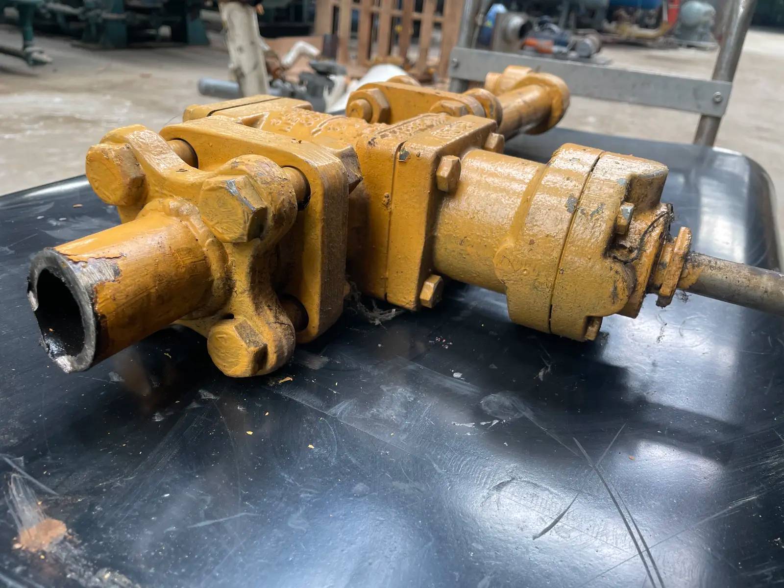1-1/4" Hubbell P100 Valve - Image 6