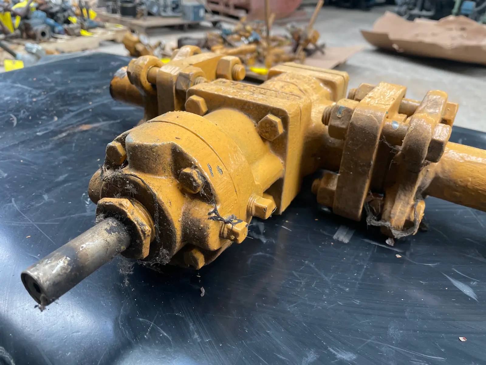 1-1/4" Hubbell P100 Valve - Image 7