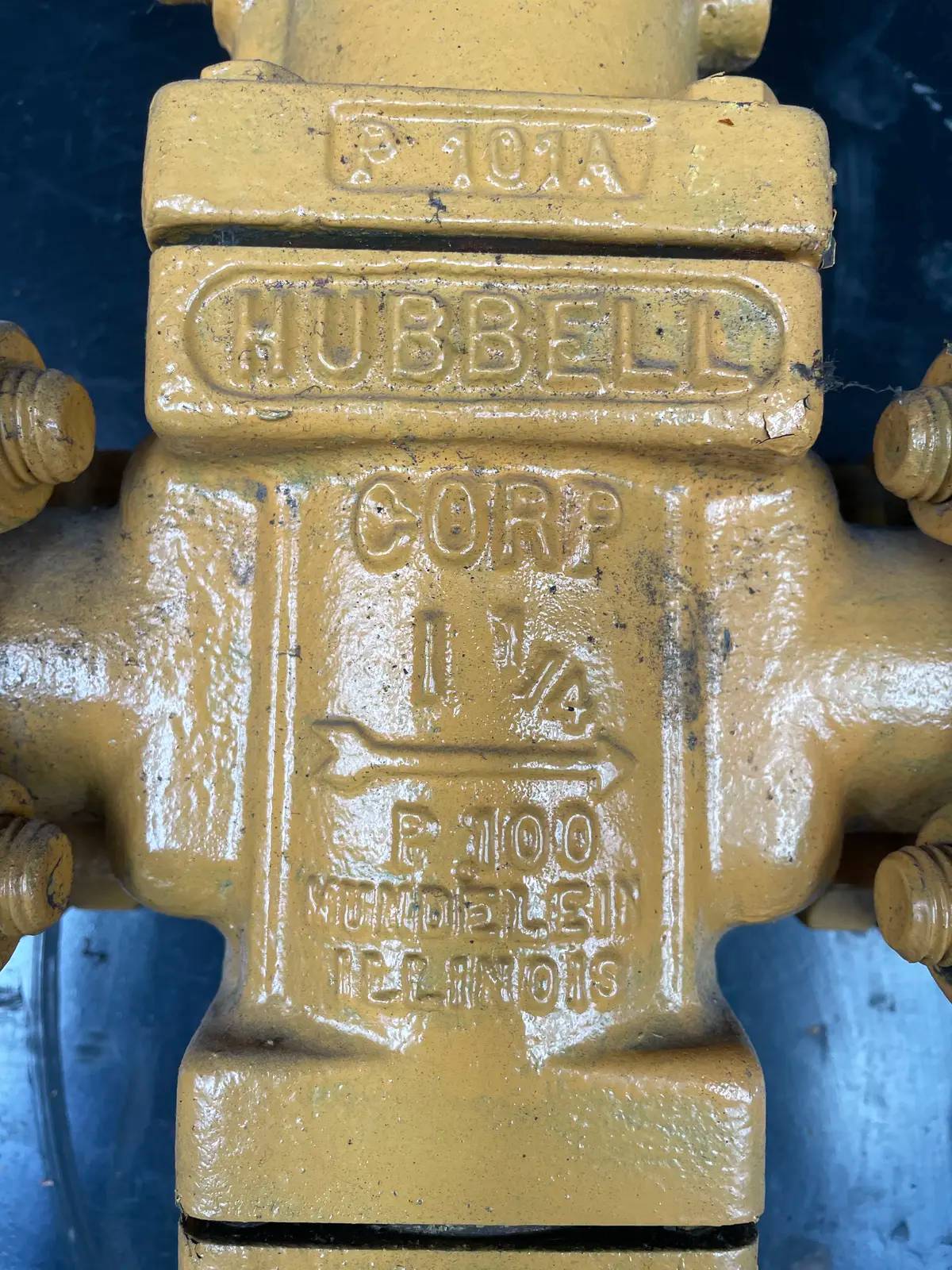 1-1/4" Hubbell P100 Valve - Image 8