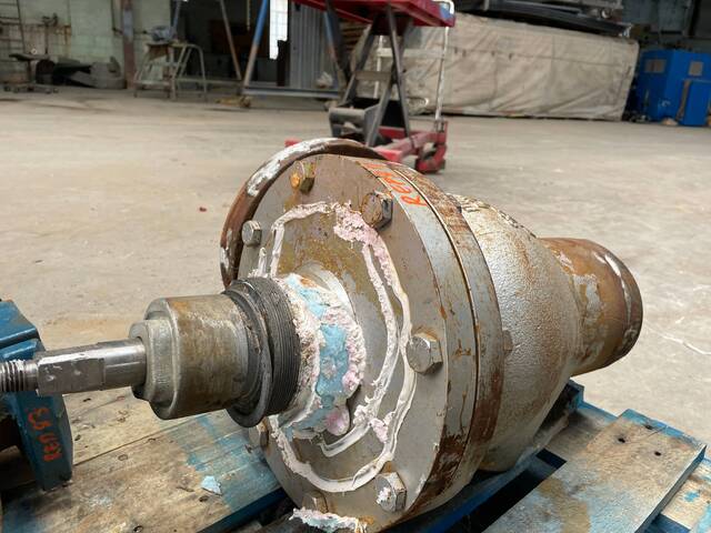 6" Parker HERL Angle Valve - Image 5
