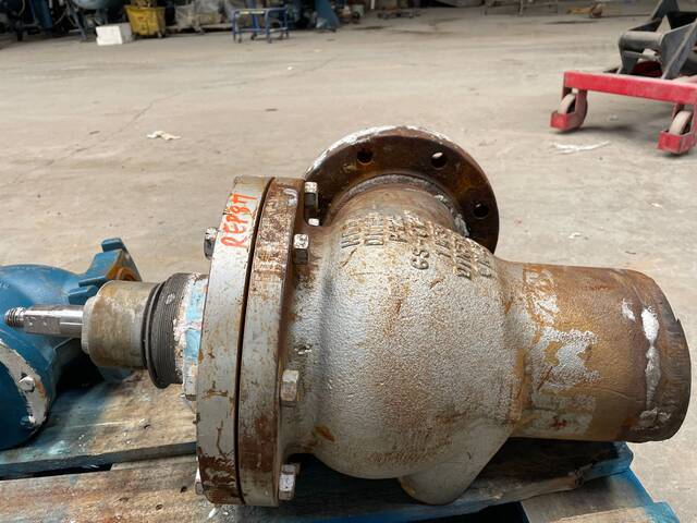 6" Parker HERL Angle Valve - Image 6
