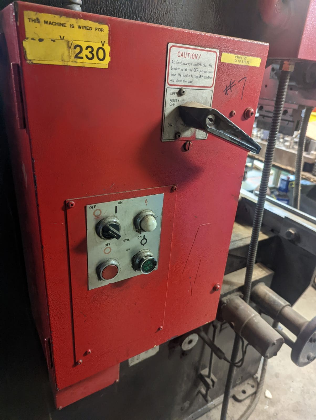 80 Ton, Amada #RG-80, CNC Press Brake, 8' overall, 86" between housing, 1982 - Image 5