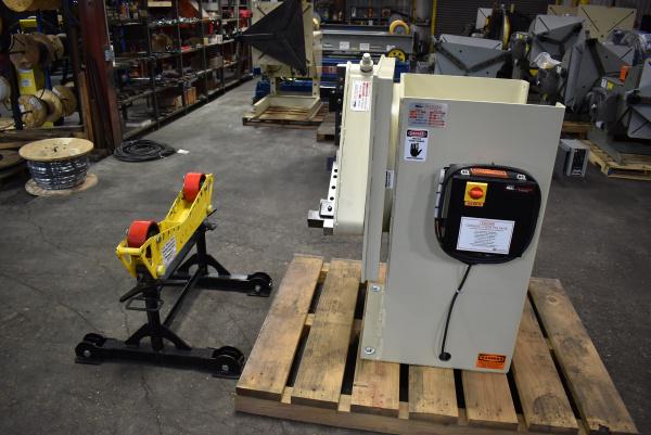 3000 lb. Pandjiris #HS-30, headstock, Gripper chuck, 30" x30" table, variable speed rotation - Image 5