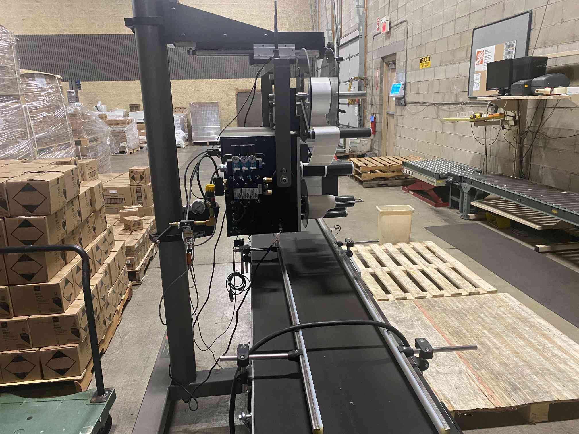 CTM #3600A, Labeling System with 16" x 8' Conveyor, never used, 2021 - Image 3