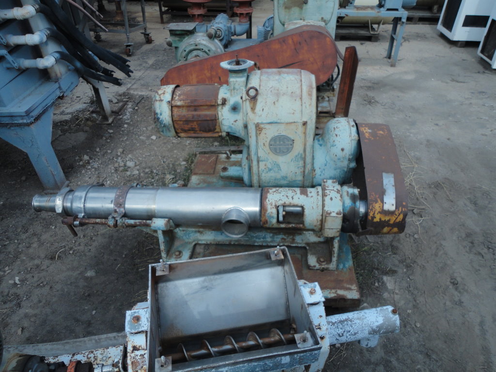 4" inlet x 3" outlet, Moyno, Stainless Steel pump, sanitary tri-clamps, 10 HP - Image 1