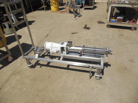 2.5" inlet x 2" outlet, Moyno Seepex, Stainless Steel progressive cavity pump, less motor, 1990 - Image 1