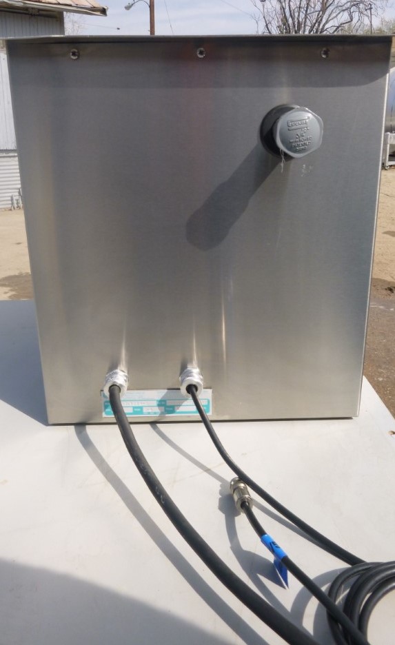 Crest #4HT-1014-6, ultrasonic washer, heated 4 gallon Stainless Steel tank w/generator, 250&deg;F - Image 3