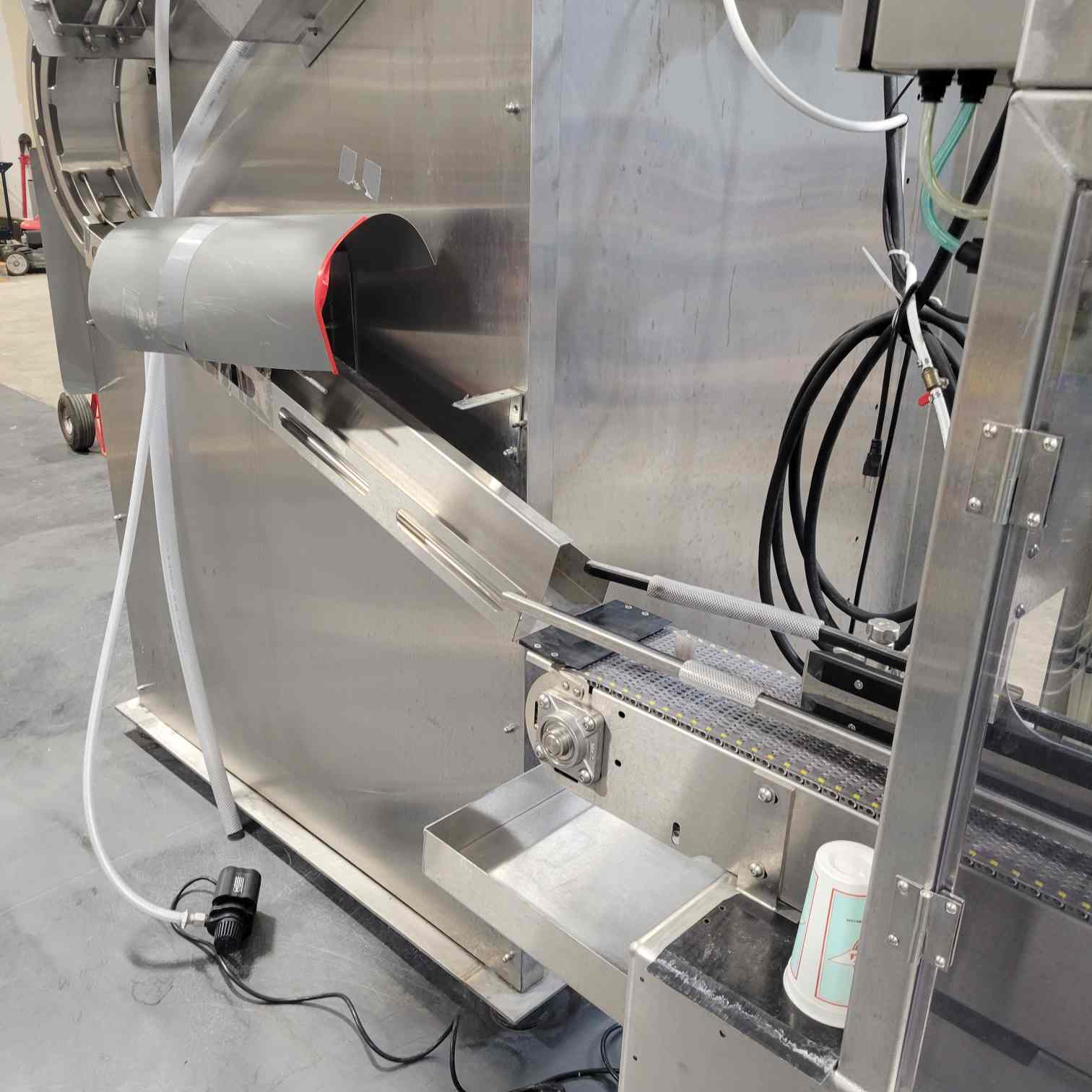 Alpha Brewing Operations 4 Head Filler, With Co2 Purge And Rinse Station Canning Line, 2018 - Image 3