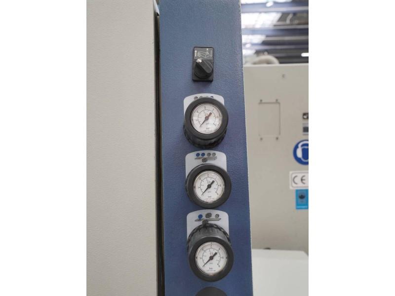 Weinig #Powermat-500, 6-head, feed-through moulder, 9-1/16" x 4-3/4" working capacity, 1-9/16" spindle - Image 10