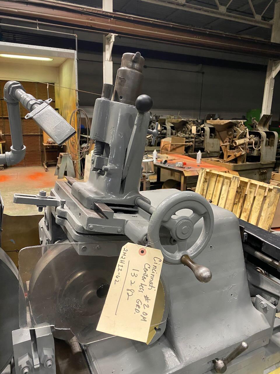 Cincinnati No. 2 Mdl. OM, centerless grinder, 20" grinding wheel, 12" regulating wheel, 15 HP - Image 6