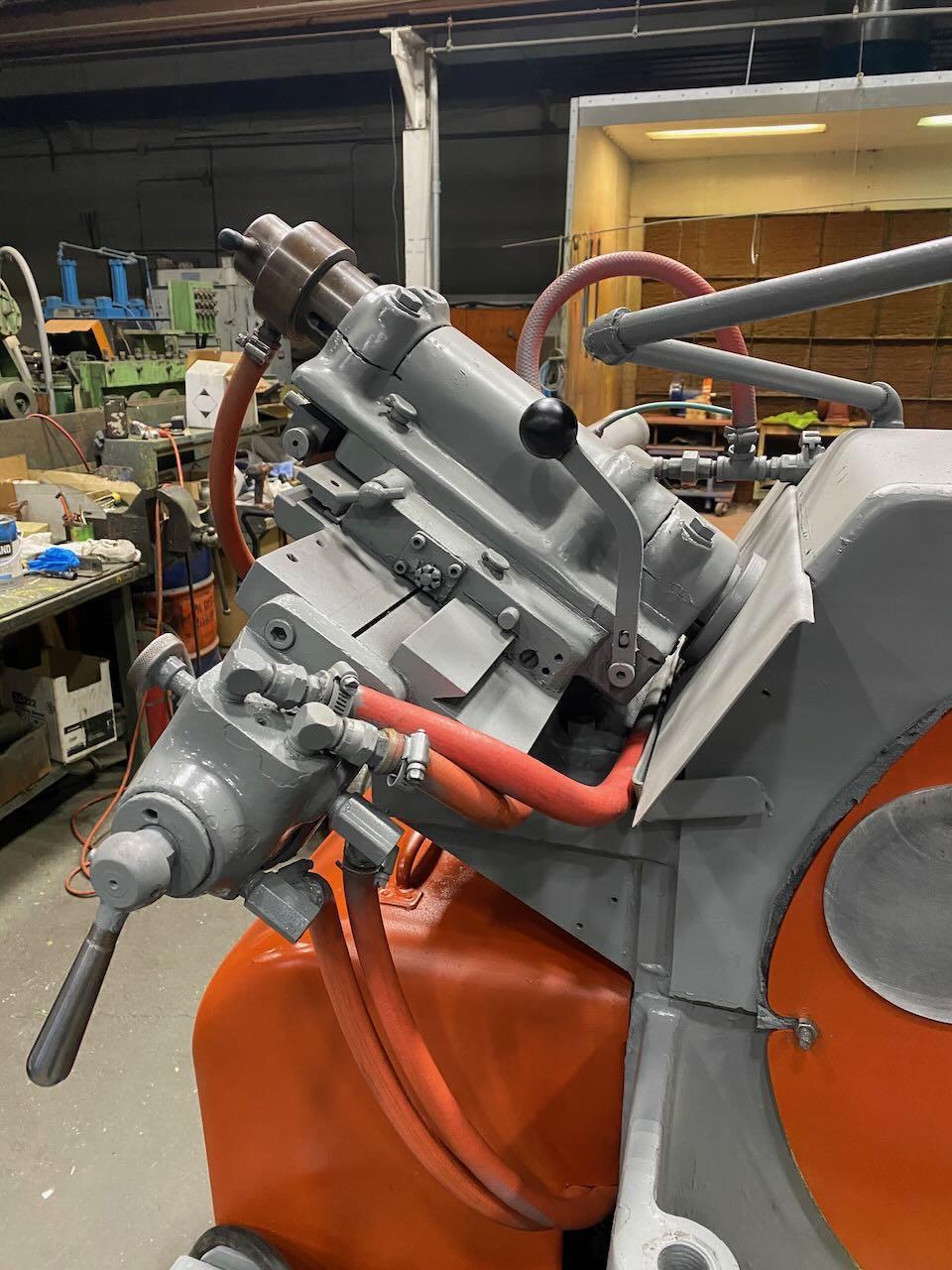 Cincinnati No. 2 Mdl. OM, centerless grinder, 20" grinding wheel, 12" regulating wheel, 15 HP - Image 7
