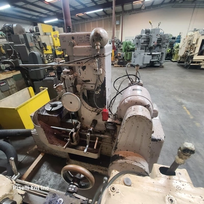 Gould & Eberhardt #12H, gear hobber, 10" table diameter, 5" hob diameter, differential, change gears, s/n - Image 2