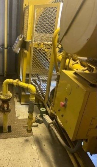 250 KW Caterpillar #G3408, Natural Gas generator set,open skid mounted, 120/240 Volts, 1164 hours, 1990 - Image 6
