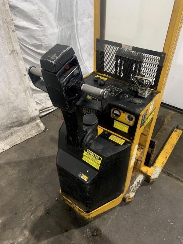 2000 lb. Big Joe, electric lift - Image 3