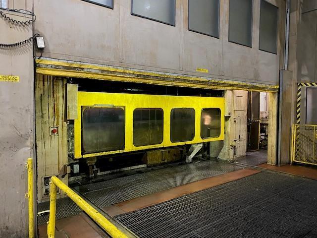 1100 Ton, Fukui #TTD1100T2, straight side transfer press, 11.8" stroke, air clutch, 1996 - Image 2