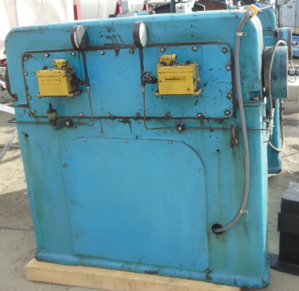 14" x 30" J H Day #AN-08602, 3 roll Mill, 25 HP, 440V, 1170 RPM - Image 3