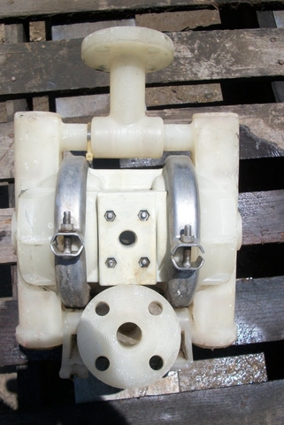 1" Wilden, Diaphragm Pump, PPL, 21 GPM - Image 3