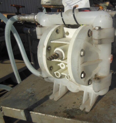 .5" Wilden #M1PT, Diaphragm Pump, PPL, 14 GPM, Pneumatic - Image 2