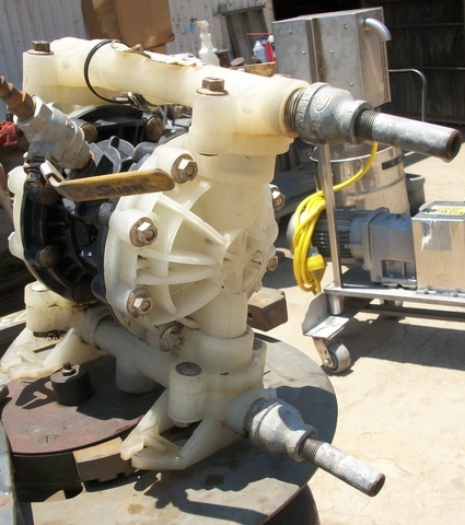 .7" Graco #D52911, Diaphragm Pump, PPL, 15 GPM, 100 PSI - Image 3