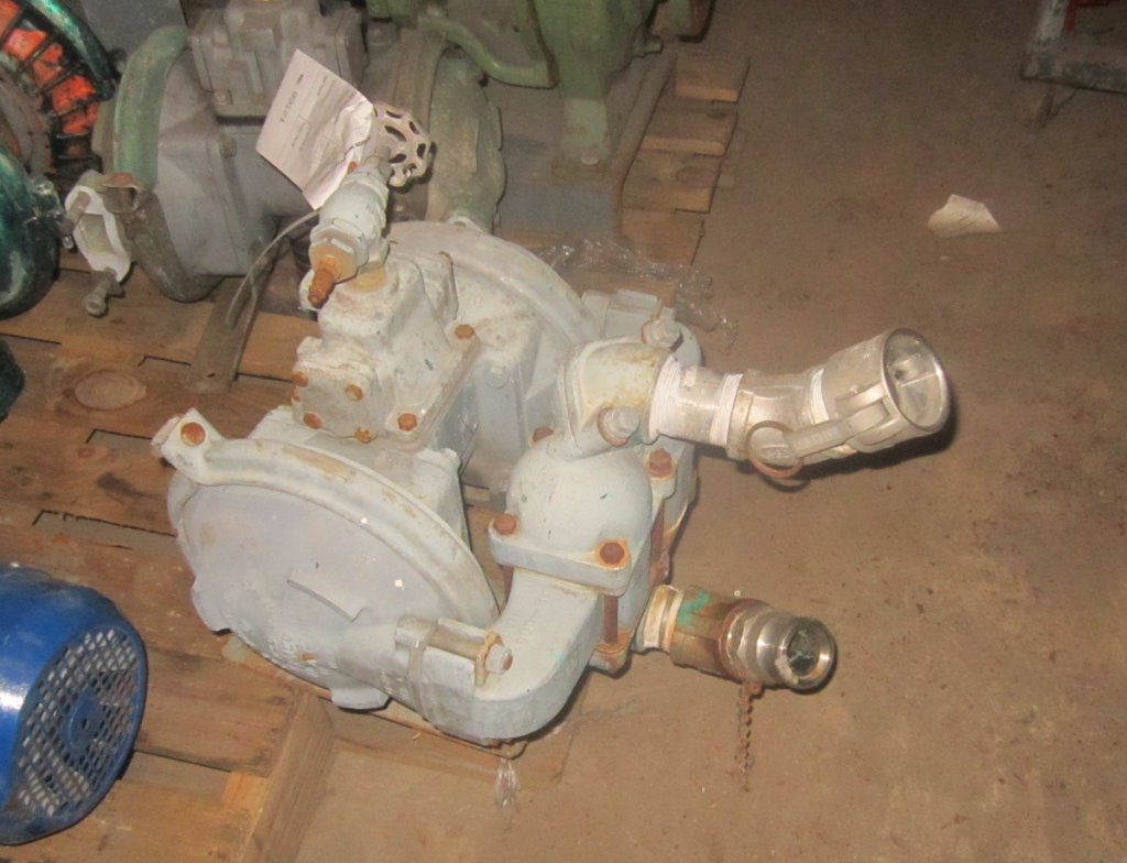 Sandpiper #SB-1-1/2-A, Diaphragm Pump, Stainless Steel - Image 1