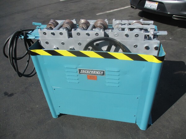 Lockformer / Cliprol 1-1/2 Heavy Duty rollforming machine, 22 gauge, 2 HP, 230/460 V. - Image 2
