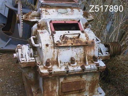 Raymond #1, Screen Mill, 2000# to 1500#/hr, 8" x 15" opening, 18" x 24" grinding chamber, no drive, 25 HP - Image 1