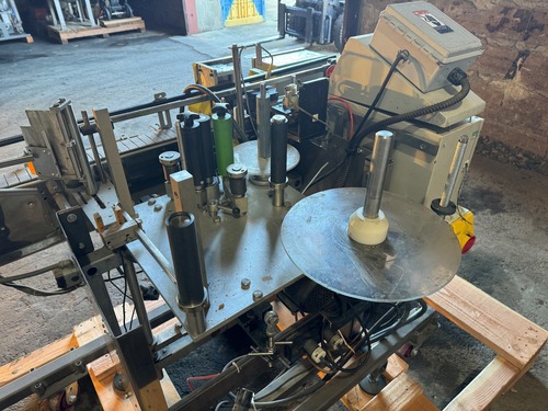 Combustion Engineering King #LH6, Wrap Around Pressure Sensitive Labeler, 6" max label height, 2003 - Image 7
