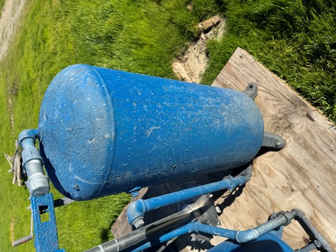 Myers, Dispersion Mixer, 2" diameter Shaft w/12" diameter Dispersion blade, 60" clearance when fully lowered - Image 3