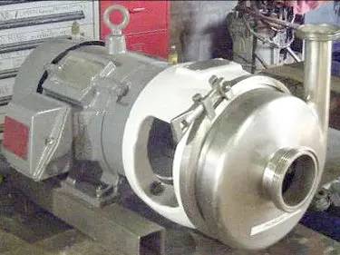 1198 sq.ft., APV, R51, Plate Heat Exchanger, (238) Diagonal flow plates, 5000 GPH, (2) Dividers, 23 gallons - Image 10