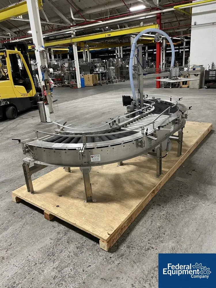 16" wide x 36' long, CPW Powered Roller Conveyor, (2) 90° rubber roller sections, all powered, with vacuum - Image 3
