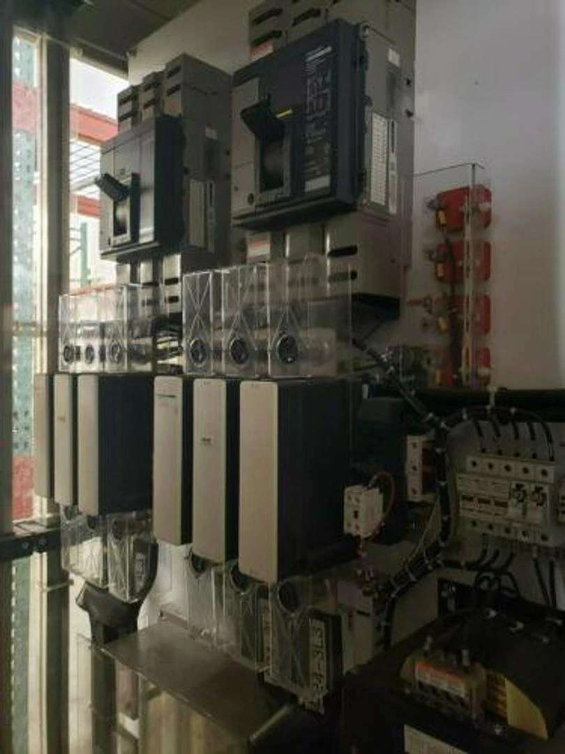 Unico, 2.2 MW drive, 3-Phase, 60 Hz, 3000 FLA, Nema I, 493 Volts, #409-682,2013 - Image 8