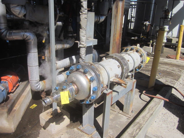 25 sq.ft. Astros Cosmos, horizontal heat exchanger, 150FV psi, expansion joint, 300° F. - Image 1