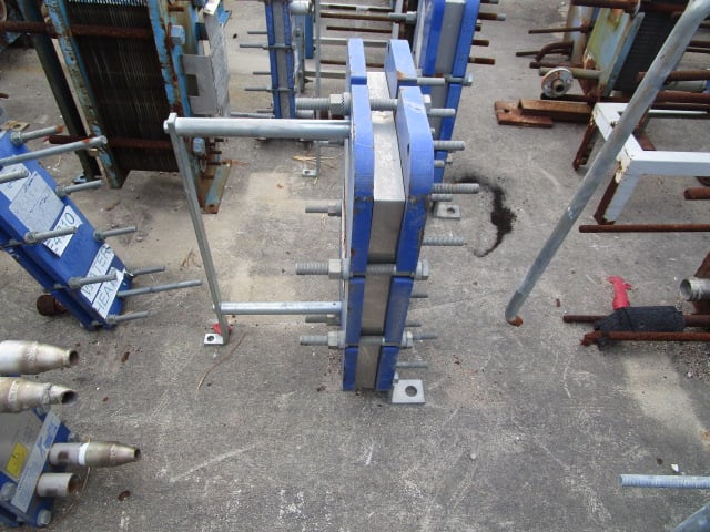 7 sq.ft., Alfa-Laval, TS6-MFG, plate heat exchanger, 150 psi, 347°F., 2010 - Image 4