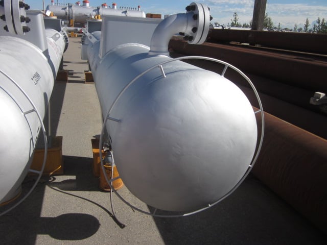 2143 sq.ft., 412FV psi shell, 372FV psi tube, Ilsung, 392&deg;F, 4" inlet & outlet, (2) 2" vents, unused 2015 - Image 4