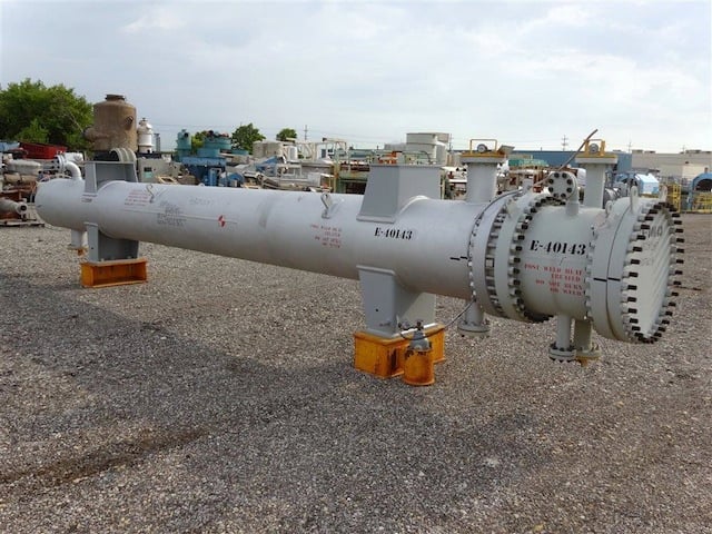 2143 sq.ft., 412FV psi shell, 372FV psi tube, Ilsung, 392&deg;F, 4" inlet & outlet, (2) 2" vents, unused 2015 - Image 7