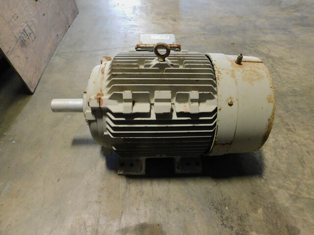 40/10 HP 1770/885 RPM Siemens, Frame 326T/324T, 1.15 service factor, Premium Eff., 460 Volts, Used - Image 2