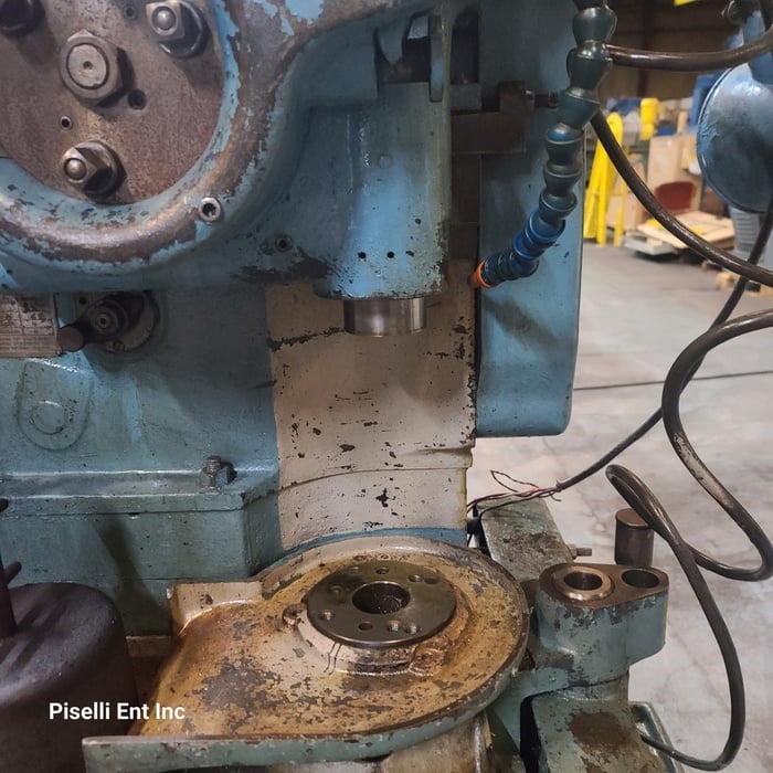 Fellows #7A, vertical gear shaper, 2" stroke, 7" dia. capacity, 2-3/4" spindle diameter, 6" riser assembly, - Image 4