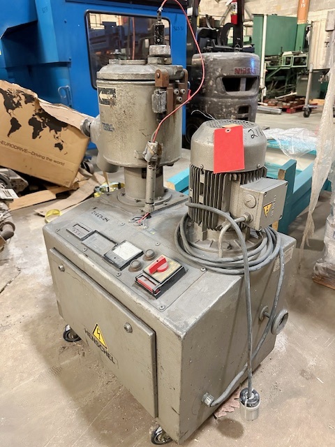 10 liter Henschel #FM10C, high intensity mixer, jacketed chamber, 3 tier blade design - Image 8