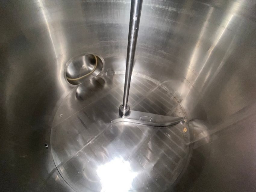 465 gallon JV Northwest, vertical Stainless Steel mix tank, 4' dia. x 10' high, Stainless Steel filter type - Image 2