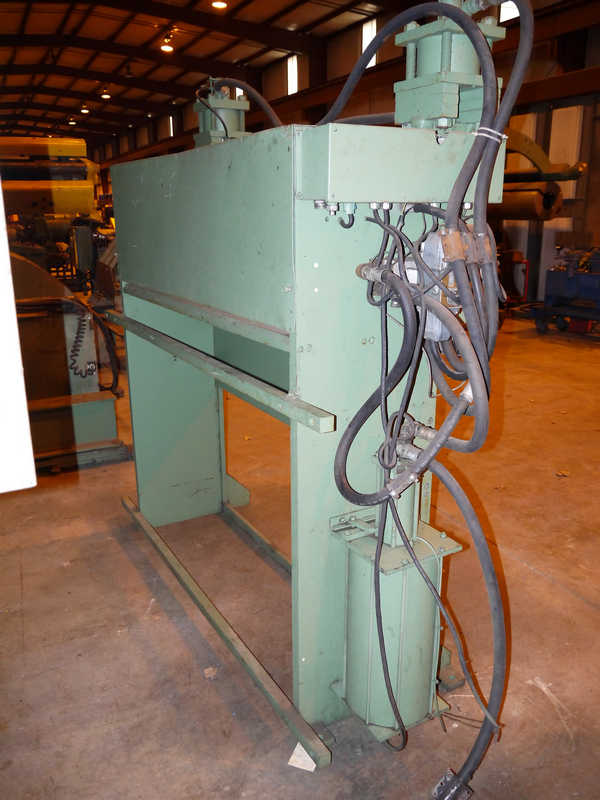 60" x .105" Red Bud, Cut-To-Length line, 23000 lb., entry coil car, 7-rolls, entry/exit pinch rolls, grip - Image 5