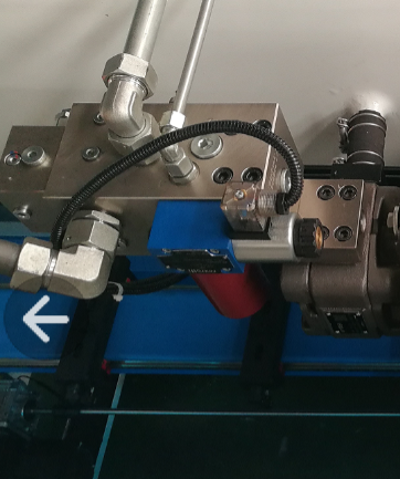 390 Ton, MAQ #WC67K-350X4000, hydraulic press brake, 13' overall, DA53T Touch Screen CNC controller - Image 3