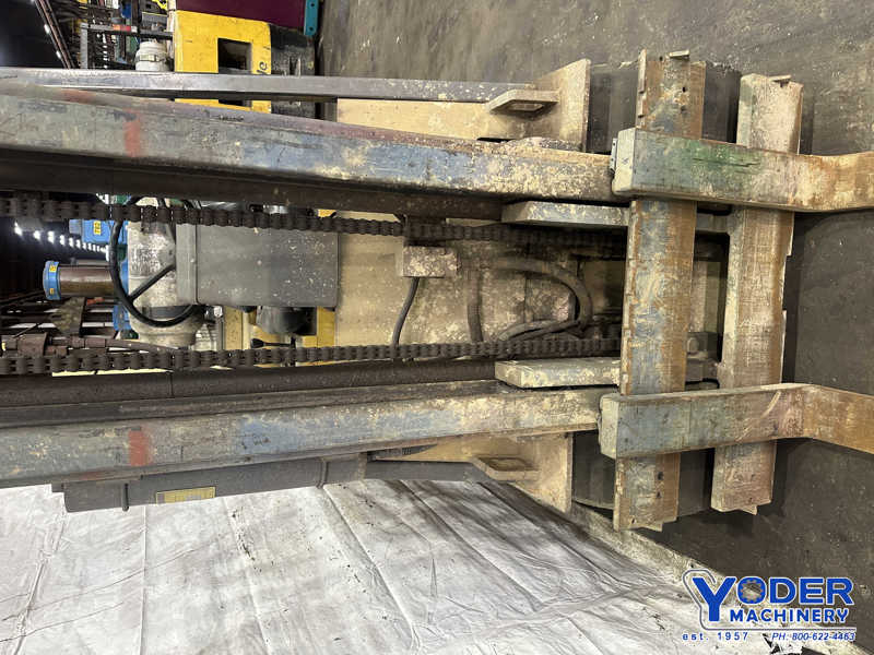 8000 lb. Caterpillar #T80D, LPG forklift, 123" lift height, side shift, roll cage, 4 cylinder engine - Image 5