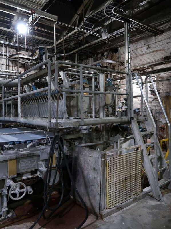 Mecfab #MF-1003, 129" headbox rated 1500 FPM, 40-150 lbs., 3300 sq.ft. - Image 2